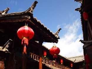 Jiuwei Life Courtyard Inn Лицзян Экстерьер фото